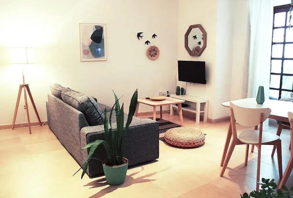 Fancy Apartment In A Historic House, Chiclana City Center By C. Dreams Chiclana de la Frontera