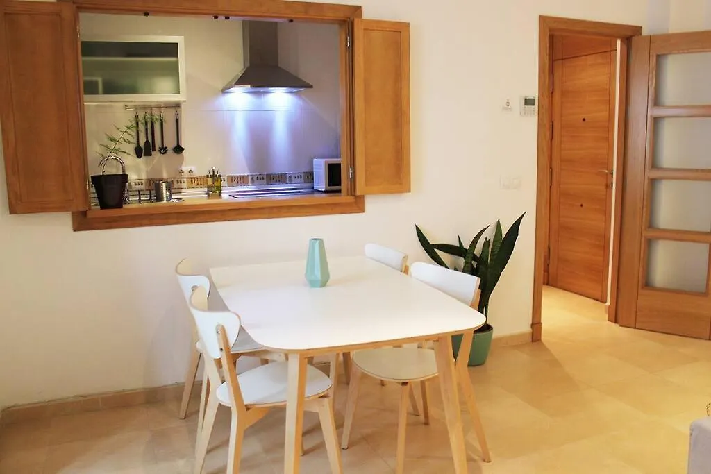 Fancy Apartment In A Historic House, Chiclana City Center By C. Dreams Chiclana de la Frontera