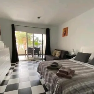 Suri , Costa Teguise España